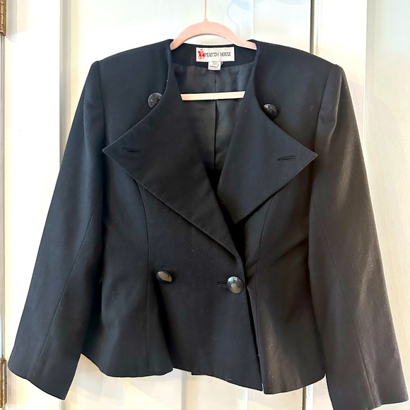 The perfect statement blazer in Black - Picture 1 of 9